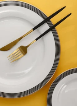 ASSIETTE À DESSERT EN PORCELAINE SONGE NOIR