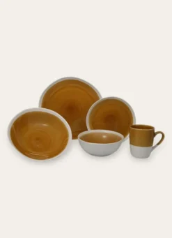 ASSIETTE PLATE EN GRÈS RÉACTIF JAUNE