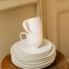 ASSIETTE PLATE EN PORCELAINE BLANC