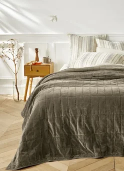 BOUT DE LIT EN VELOURS DE COTON MATELASSÉ BRUN