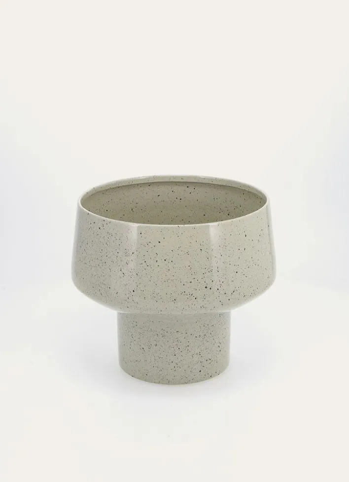 CACHE-POT EN FER GRIS CLAIR MOUCHETÉ