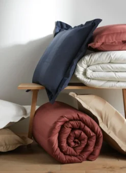 HOUSSE DE COUETTE RAYÉE EN SATIN DE COTON MARINE