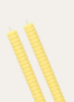 LOT DE 2 BOUGIES TORSADÉES JAUNE