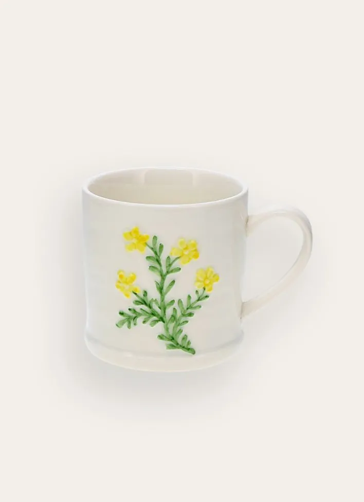 MUG EN GRÈS FLEUR EMBOSSÉE PEINTE MAIN JAUNE