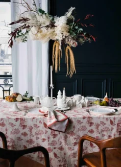 NAPPE EN COTON ANTI-TACHE SCÈNES D'HIVER NATUREL/ROUGE