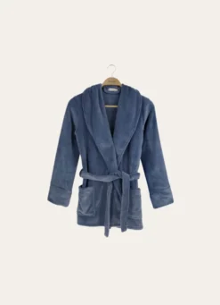 PEIGNOIR COURT EN POLAIRE AVEC COL CHÂLE BLEU GRIS
