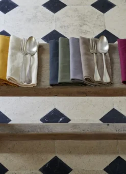 SERVIETTE DE TABLE EN COTON ET LIN BOURDON COLORÉ LAIT