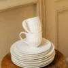 SERVITEUR EN PORCELAINE BLANC